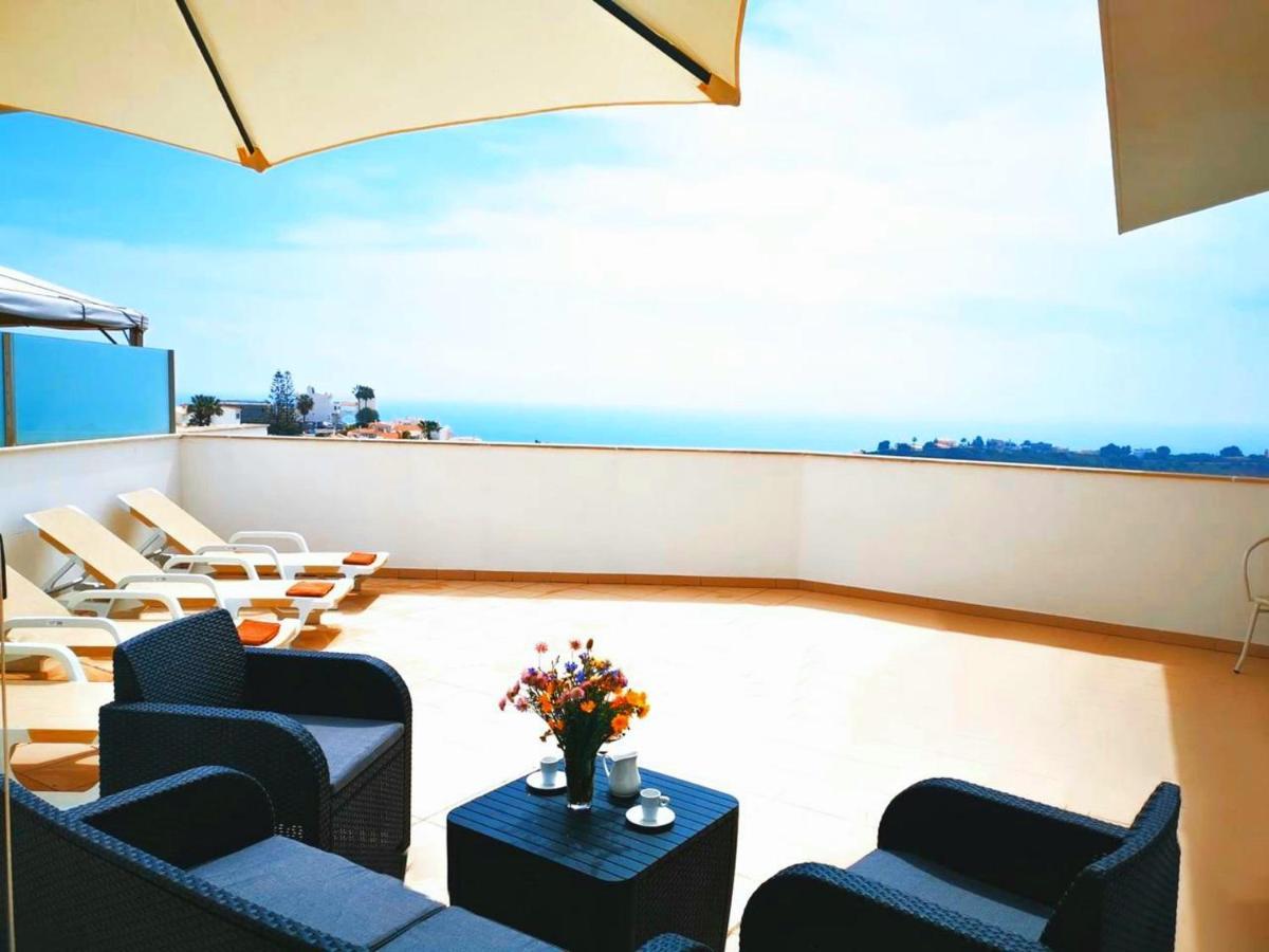 Apartment Penthouse With Sea Views *